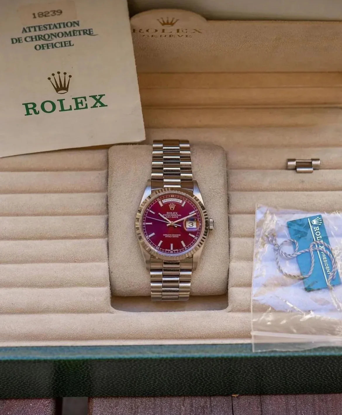 CADRAN ROLEX DAY-DATE CERISE