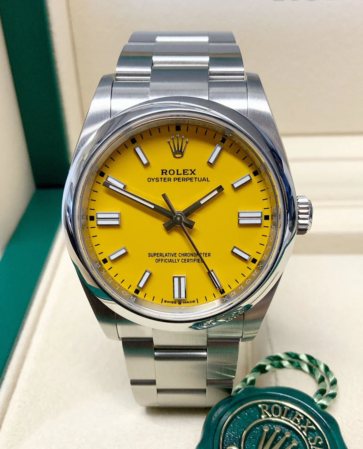 ROLEX OYSTER PERPETUEL JAUNE