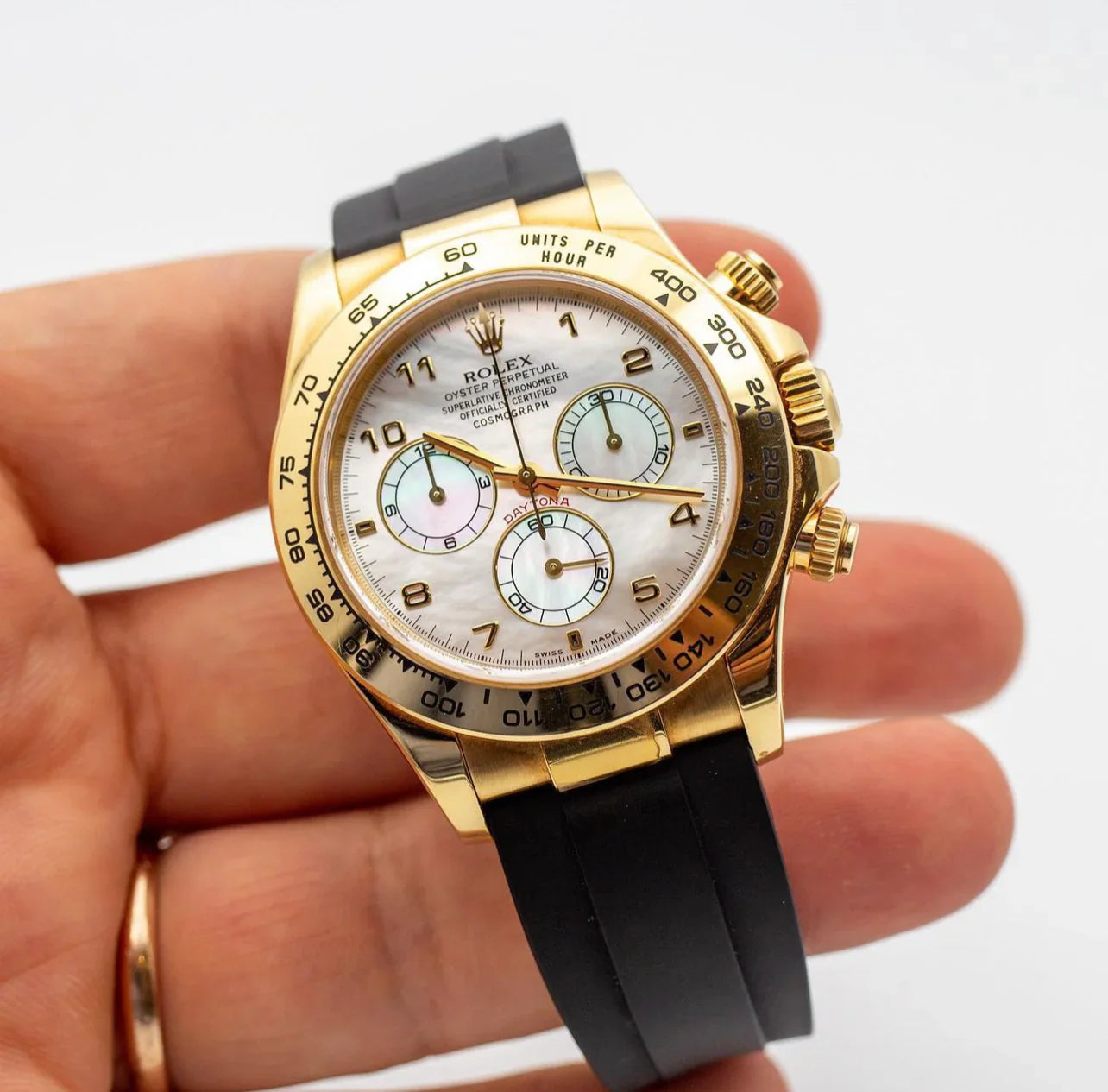 ROLEX DAYTONA MÉTÉORITE D'OR OYSTERFLEX
