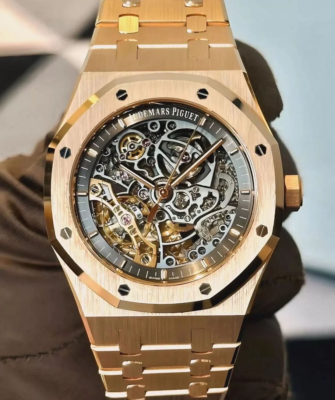 AUDERMARS PIGUET "SQUELETTE" PLEIN OR 