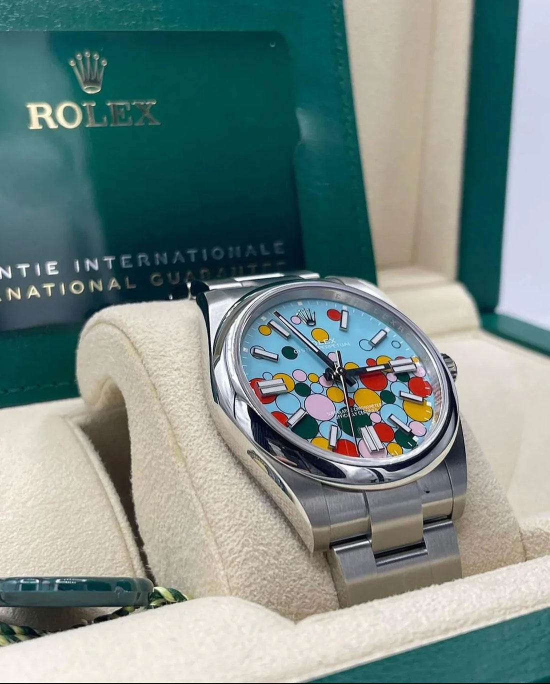 CÉLÉBRATION PERPÉTUELLE ROLEX OYSTER 