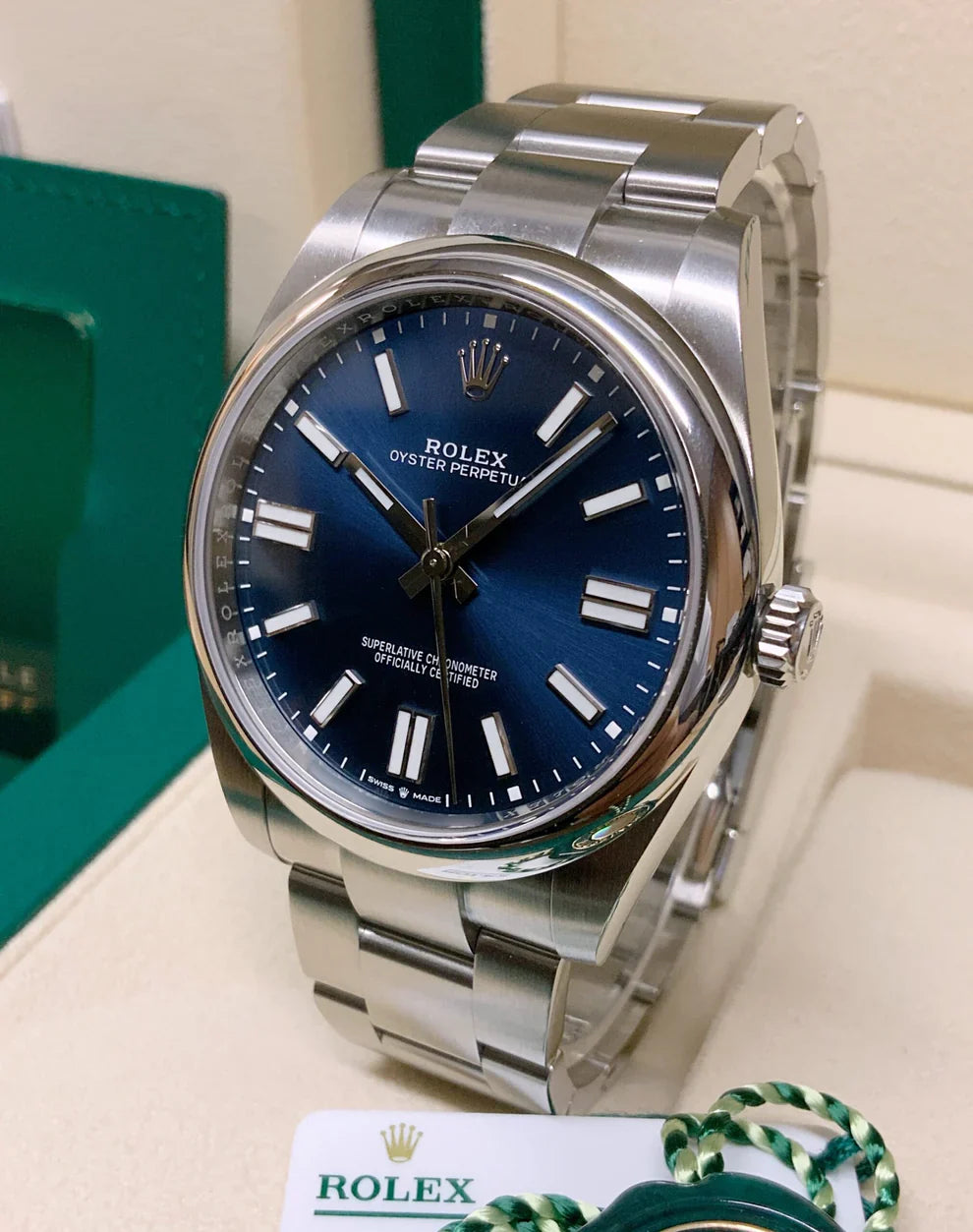 Oyster Perpetual 41 124300 Cadran bleu 